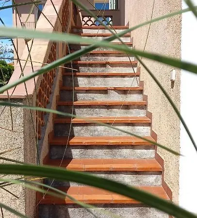 Dana Paradise House Villa *
